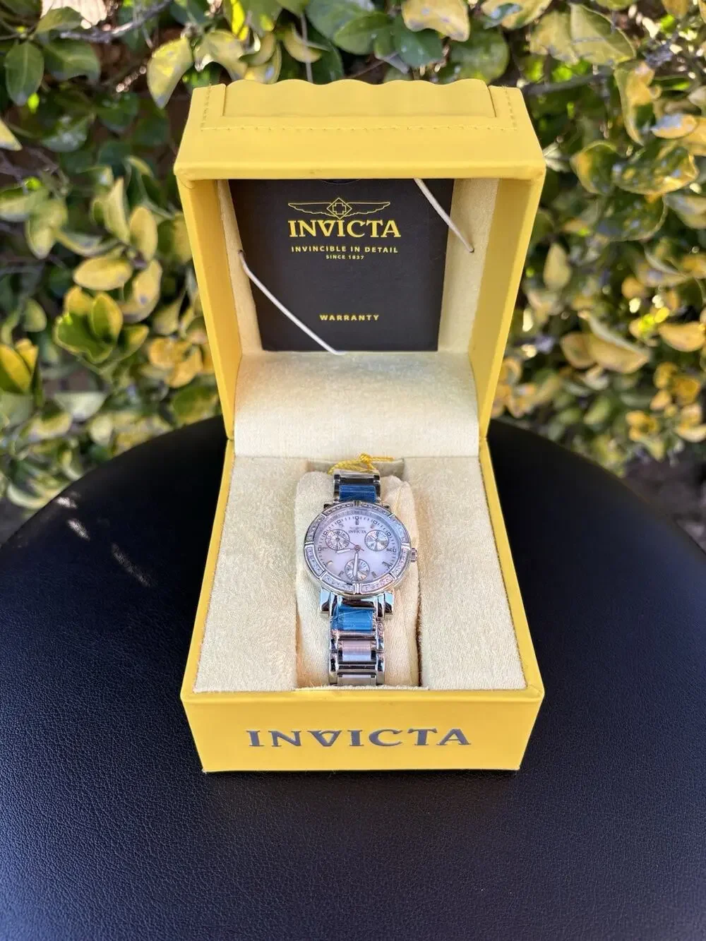 Invicta 4718 Watch Diamond Chronograph Bracelet Watch Mother Of Pearl